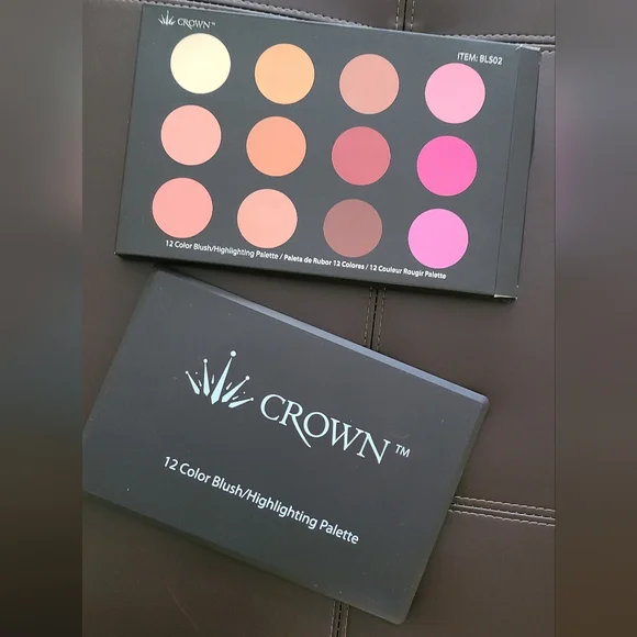 Crown 12-Color Blush Palette - Picture 2 of 2